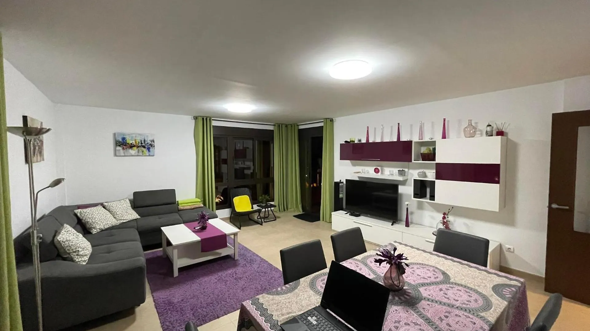 Palm Mar El Mocan 2-Bedroom Apartment location